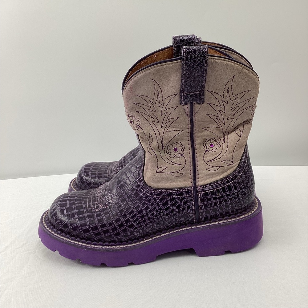 Ariat Fatbaby Purple and Cream Western Boots - Picture 4 of 11